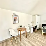 New Sunny 30 M2 In Area With Parking * ليوبليانا