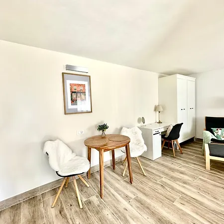 New Sunny 30 M2 In Area With Parking * לובליאנה